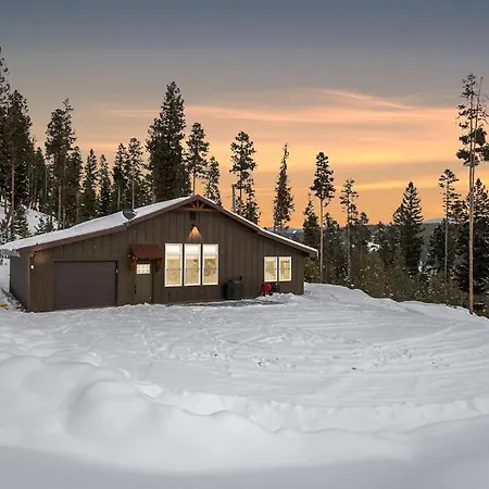 Philipsburg Family & Couples Cabin Ski Hike Relax